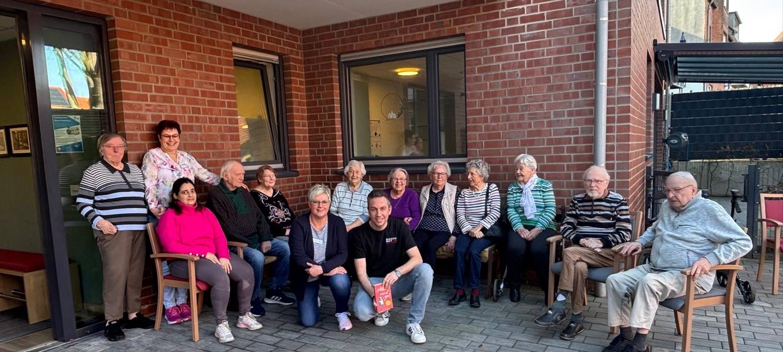 Holt RADIO RST zu Euch: WIR LESEN