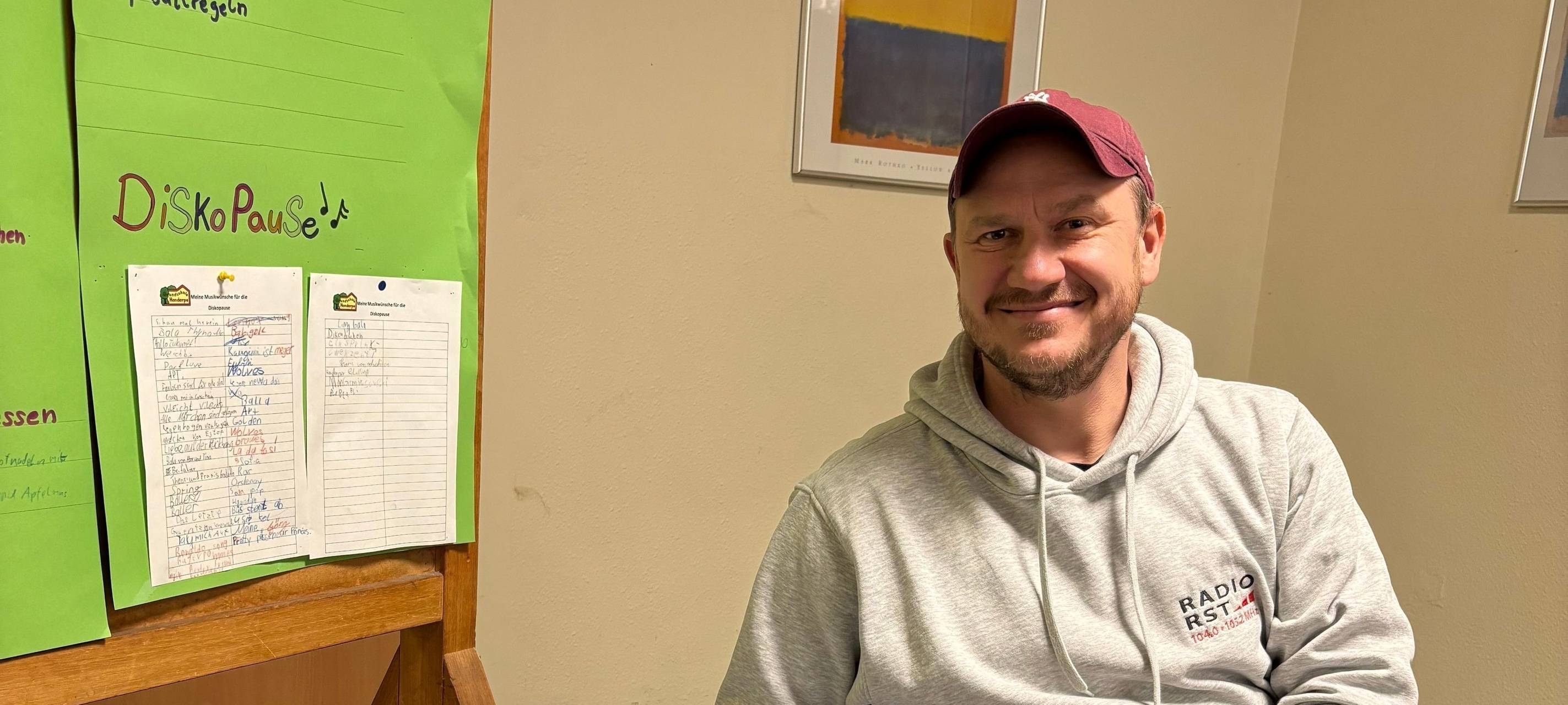 Holt RADIO RST zu Euch: WIR LESEN